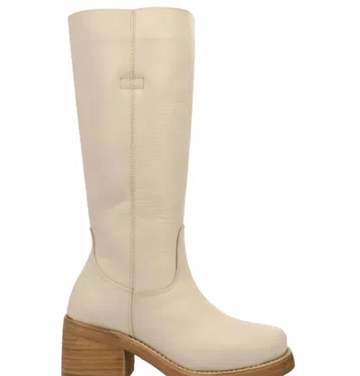 Dingo Women's Vagabond Leather Boot In White In Multi