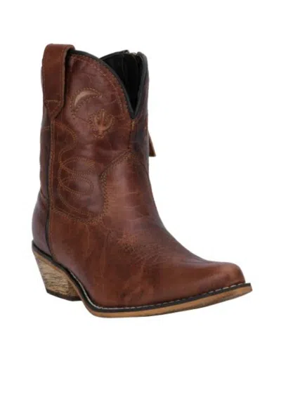Dingo Women's Zipper Short Boot In Brown