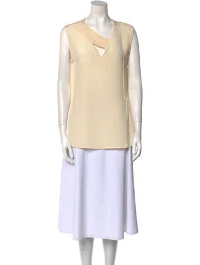 Pre-owned Diomi Silk V-neck Tunic In Neutral