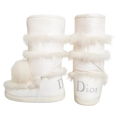 Pre-owned Dior 2000's Christian  By John Galliano White Fur Ski Snow Boots Eu 41-43