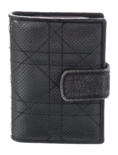 Pre-owned Dior 2001 Cannage Pattern Compact Wallet In Black