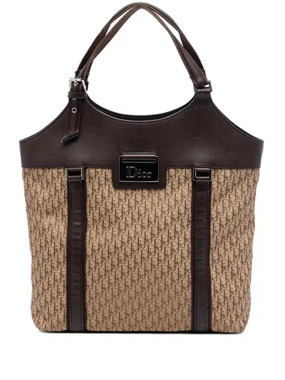 Pre-owned Dior 2005 Issimo Trotter Canvas Street Chic Tote Bag In Brown