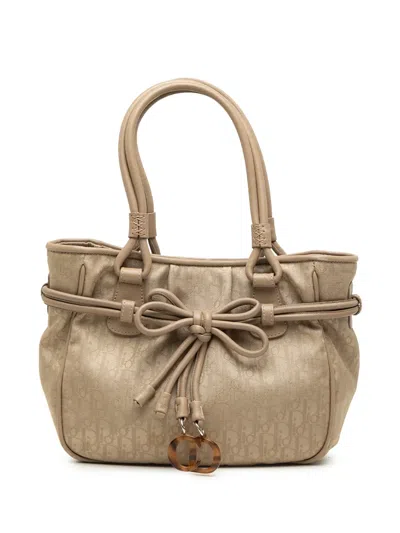 Pre-owned Dior 2007 Issimo Trotter Canvas Bow Tote Bag In Neutral