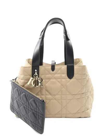 Pre-owned Dior 2010s Medium  Toujours Quilted Tote Bag In Neutral