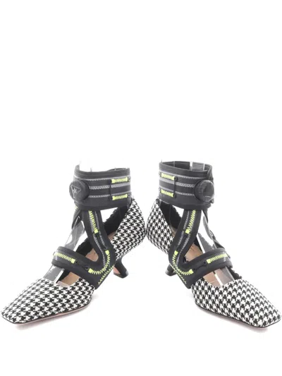 Pre-owned Dior 2010s X Roger Vivier Houndstooth-pattern Pumps In White