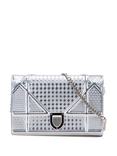 Pre-owned Dior 2017 Metallic Patent Microcannage Ama Wallet On Chain Crossbody Bag In Silver