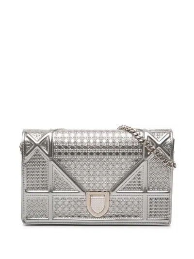 Pre-owned Dior 2017 Metallic Patent Microcannage Ama Wallet On Chain Crossbody Bag In Silver