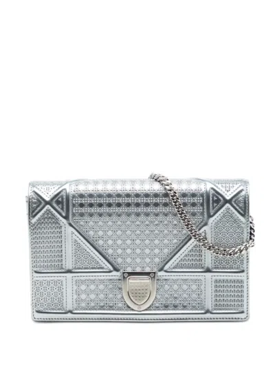 Pre-owned Dior 2017 Metallic Patent Microcannage Ama Wallet On Chain Crossbody Bag In Silver