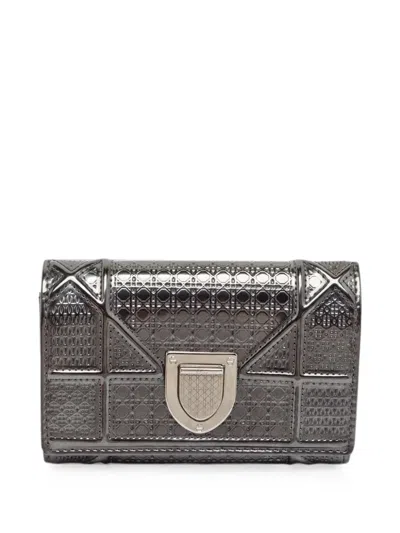 Pre-owned Dior 2018 Ama Trifold Wallet In Grey
