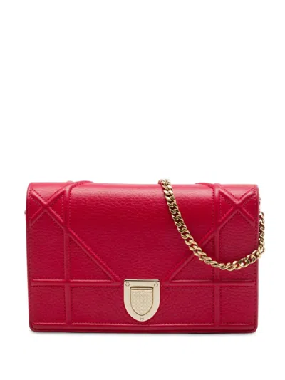 Pre-owned Dior 2018 Grained Calfskin Ama Wallet On Chain Crossbody Bag In Red