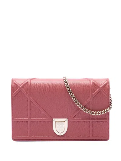 Pre-owned Dior 2019 Grained Calfskin Ama Wallet On Chain Crossbody Bag In Red