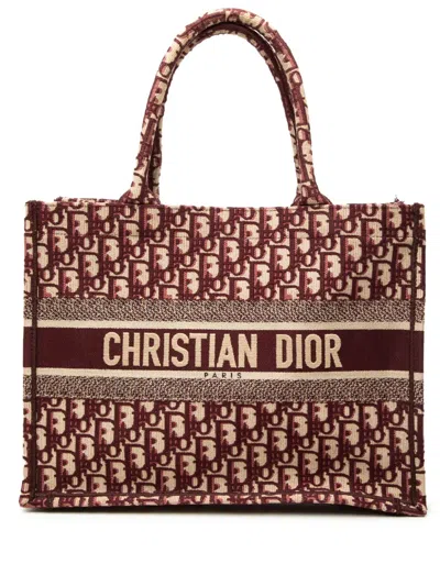 Pre-owned Dior 2019 Medium Oblique Embroidered Canvas Book Tote Bag In Red