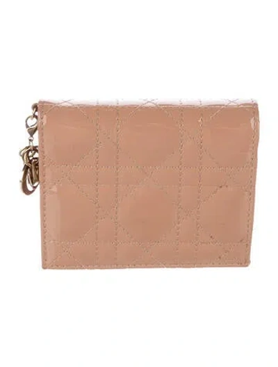 Pre-owned Dior 2019 Patent Leather Card Holder In Neutral