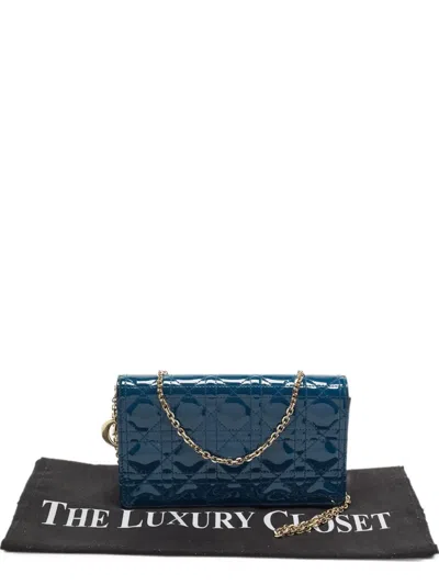 Pre-owned Dior 2021 Lady  Cannage Quilted Patent Calf Leather Clutch Bag In Blue