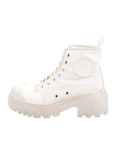 Pre-owned Dior 2022 Canvas Sneakers In White