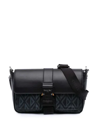 Pre-owned Dior 2022 Coated Canvas Cd Diamond And Calfskin Hit The Road Messenger Bag Crossbody Bag