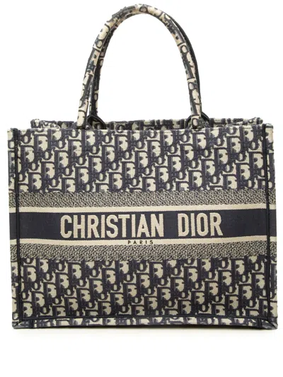 Pre-owned Dior 2022 Medium Oblique Embroidered Canvas Book Tote Bag In Blue