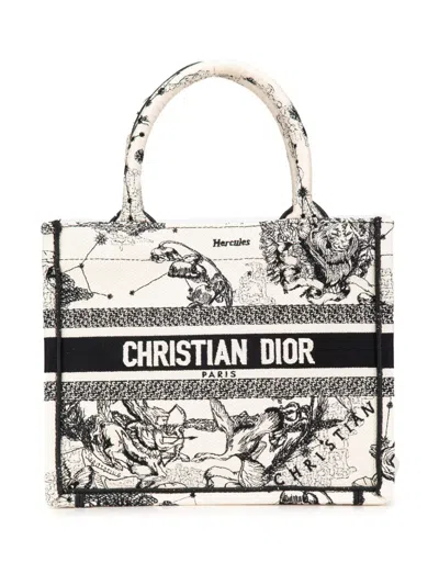 Pre-owned Dior 2022 Small Canvas Embroidered Zodiac Toile De Jouy Book Tote Bag In 白色