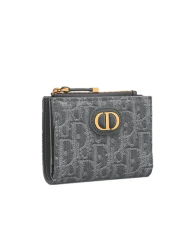 Dior 30 Montaigne Dahlia Wallet In Gray