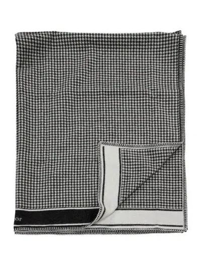 Pre-owned Dior 30 Montaigne Houndstooth Throw Blanket In Black/white