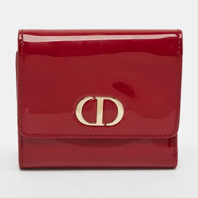 Pre-owned Dior 30 Montaigne Red Patent Leather Trifold Wallet