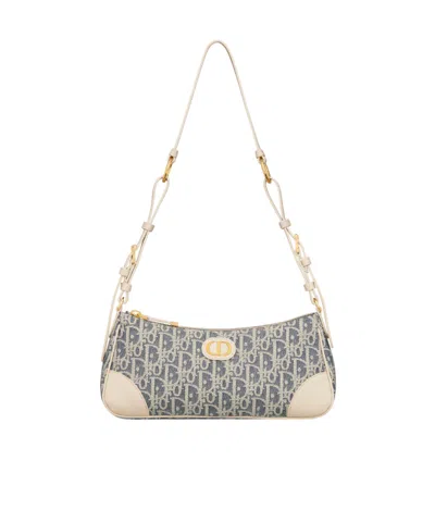 Dior 30 Montaigne Wanderlust Mini Bag In Gray