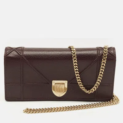 Pre-owned Dior Ama Burgundy Leather Wallet On Chain