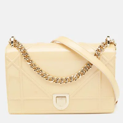 Pre-owned Dior Ama Shoulder Bag In Cream