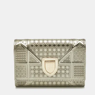 Pre-owned Dior Ama Trifold Wallet In Gold