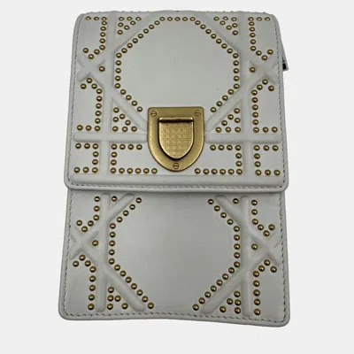 Pre-owned Dior Ama Vertical Chain Clutch In White