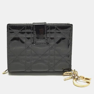 Pre-owned Dior Black Cannage Patent Leather Compact Wallet