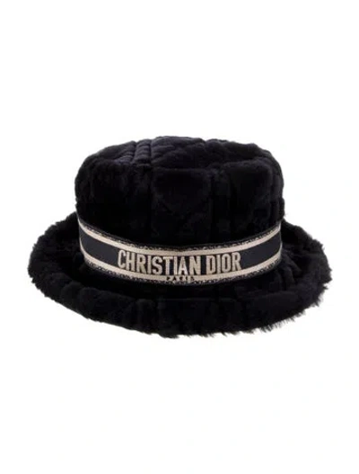 Pre-owned Dior Blue Christian   Shearling Bucket Hat; Designer Size 58