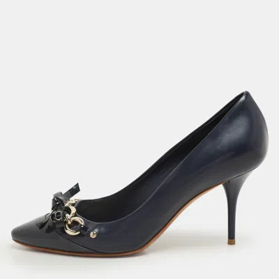 Pre-owned Dior Blue Patent And Leather Bow Chain Detail Pumps Size 37