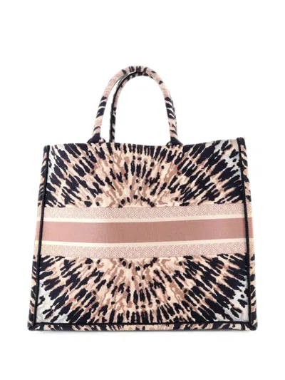 Pre-owned Dior Book Embroidered Canvas Large Tote Bag In Pink