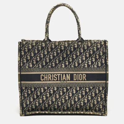 Pre-owned Dior Book Large Blue Oblique Embroidered Canvas Tote