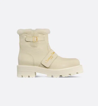 Dior Alps D-quest Ankle Boot In Neutral