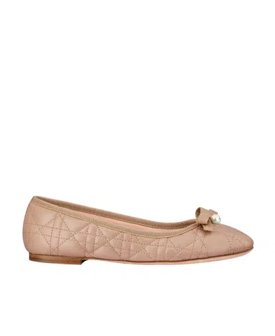 Dior Bow Ballet Shoes In Nude