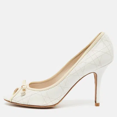 Pre-owned Dior Bow Size 40 White Patent Leather And Quilted Leather Pumps