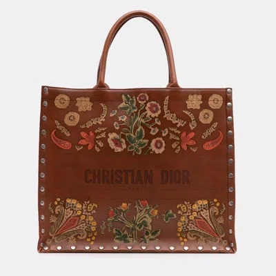 Pre-owned Dior Brown Large Studded Embroidered Leather Floral Book Tote