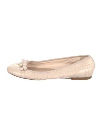 Pre-owned Dior Cannage Pattern Leather Ballet Flats In Neutral