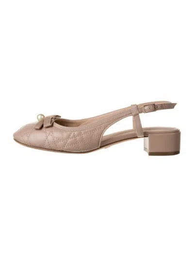 Pre-owned Dior Cannage Pattern Leather Slingback Flats In Neutrals