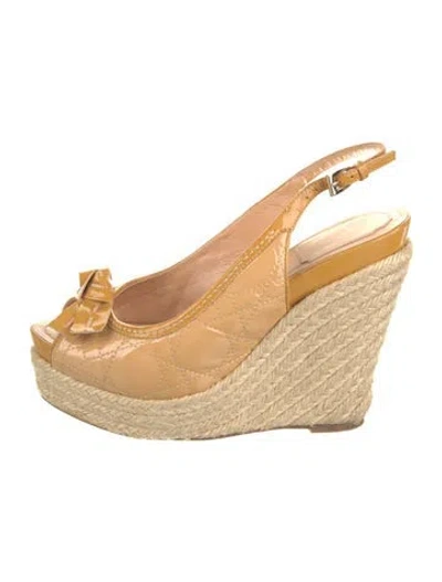 Pre-owned Dior Cannage Pattern Patent Leather Espadrilles In Neutral