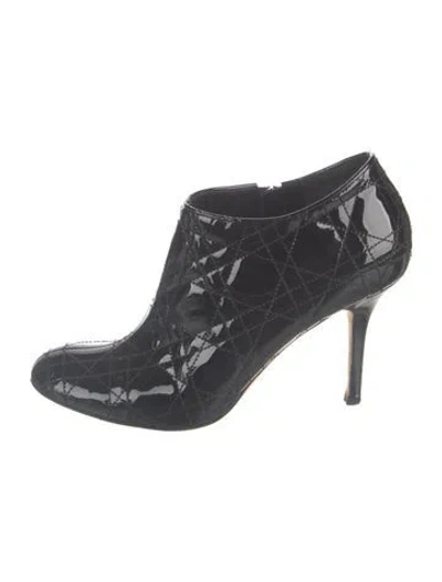 Pre-owned Dior Cannage Pattern Patent Leather Pumps In Black