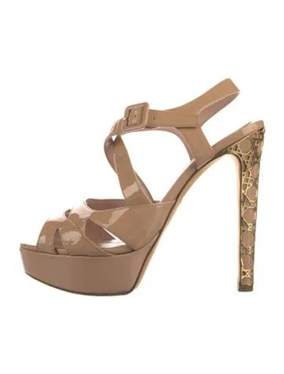 Pre-owned Dior Cannage Pattern Patent Leather T-strap Pumps In Neutral
