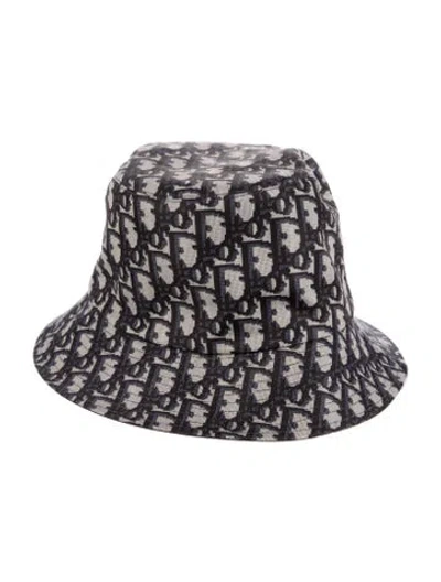 Pre-owned Dior Canvas Bucket Hat W/tags In Blue