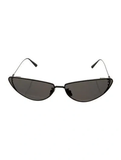 Pre-owned Dior Cat-eye Tinted Sunglasses In Black