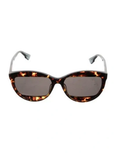 Pre-owned Dior Cat-eye Tinted Sunglasses In Brown