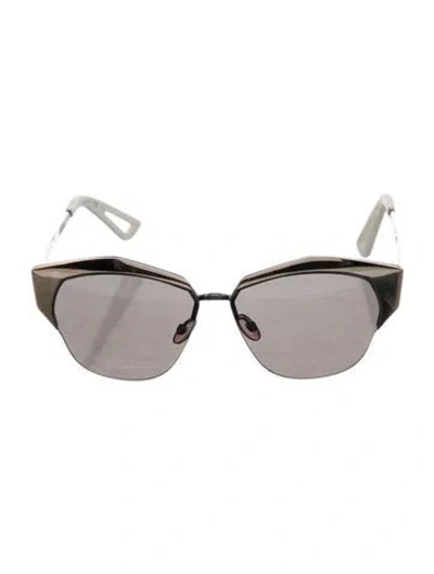 Pre-owned Dior Cat-eye Tinted Sunglasses In Gold