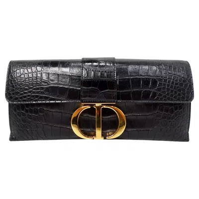 Pre-owned Dior Christian  30 Montaigne Black Crocodile Clutch With Gold-tone Chain