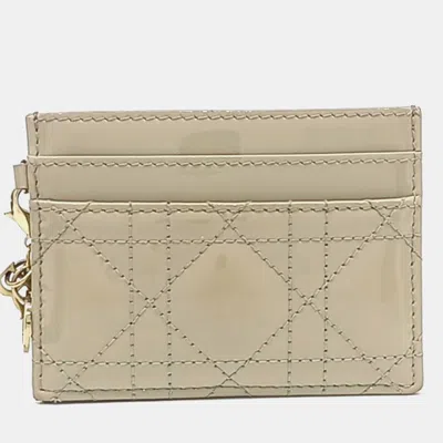 Pre-owned Dior Christian  Beige Patent Leather Cannage Card Holder S0974ovrb In Sand
